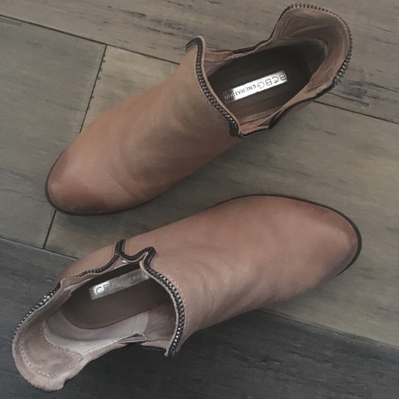 Bcbgeneratiom bootie - Picture 4 of 5